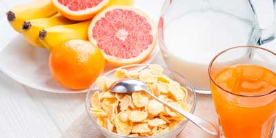 Cereales con zumo de naranja